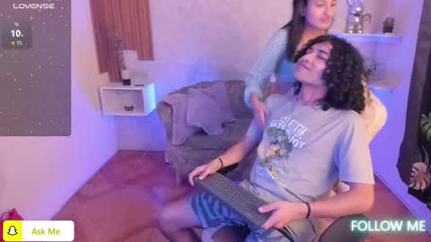 Snapshot of aaron_jassell1 chatting on January 7, 2:42 am Aaron and Jassell online show from January 7, 2:42 am