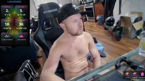 Aaron Skye online show from March 19, 2:17 am