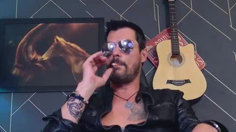 Aaron online show from March 3, 7:26 am