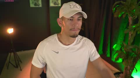 AARON  online show from April 21, 11:56 pm