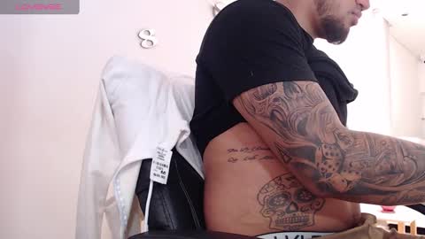 ig aaron hunter123 online show from February 17, 2:17 pm