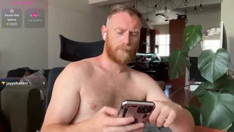 Scrufffypup online show from October 11, 12:21 pm