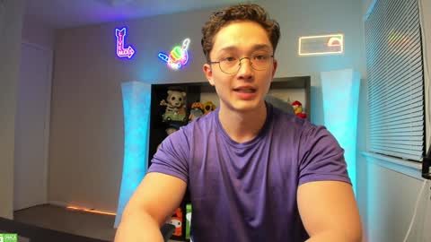 Snapshot of abbuddy920236 chatting on December 5, 5:10 am buddy online show from December 5, 5:10 am