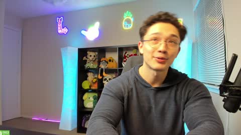 Snapshot of abbuddy920236 chatting on December 17, 5:18 am buddy online show from December 17, 5:18 am