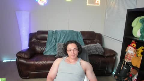 buddy online show from May 29, 2:09 am