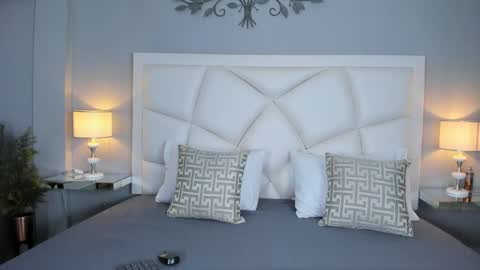 Abby online show from April 22, 12:45 pm