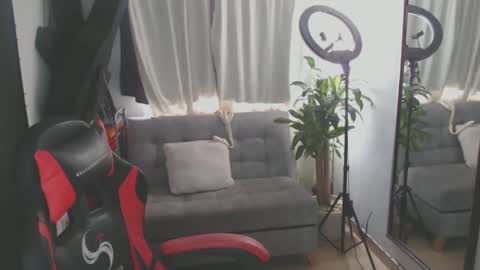 abby iloveit online show from February 26, 1:00 pm