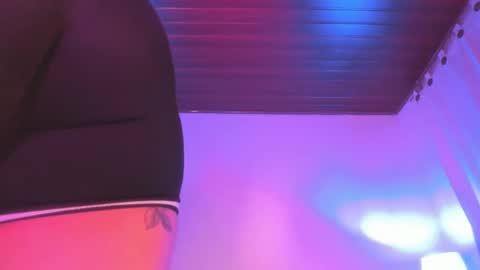 ABBY SAPHIR online show from February 5, 7:31 pm