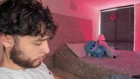 START TRANSMISSION ---- AM COLOMBIA TIME online show from October 21, 1:27 pm