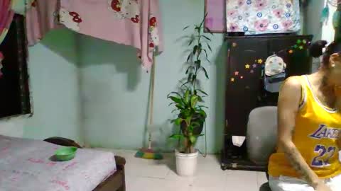 Abby online show from February 10, 11:55 pm