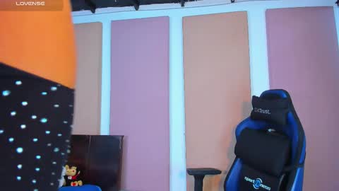 ---Abby--- online show from October 8, 5:02 am