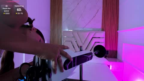 Abby Evans online show from November 24, 11:31 am