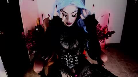 Abby online show from December 19, 2:29 am