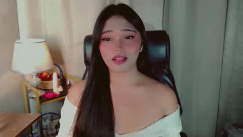 Abetterchristine online show from May 26, 5:24 am