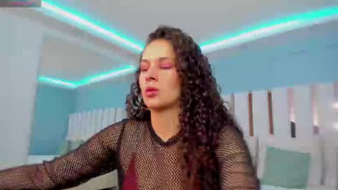 Abigail Weiss online show from February 27, 5:37 pm