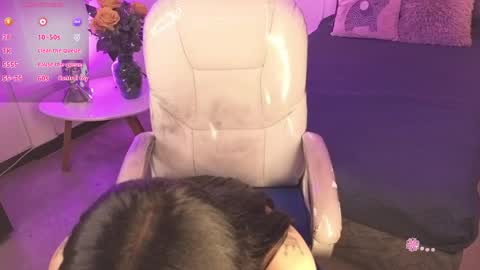 Abigail online show from April 10, 8:02 pm