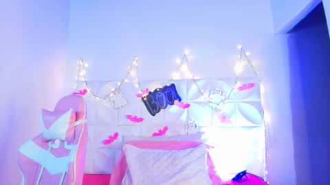 Abril  online show from October 26, 10:38 am