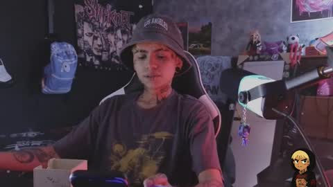 Acid Milo online show from February 3, 8:46 pm