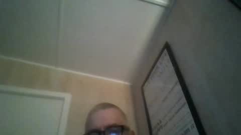 actionon4u online show from February 25, 1:43 pm