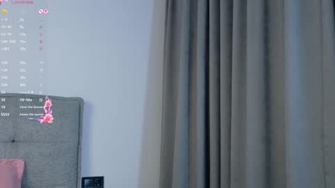 Snapshot of ada_di chatting on October 20, 10:26 pm Akia online show from October 20, 10:26 pm