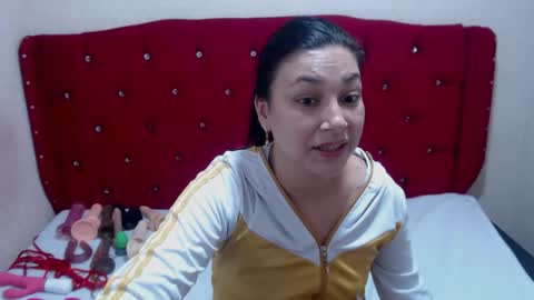 Ada online show from November 15, 7:32 am