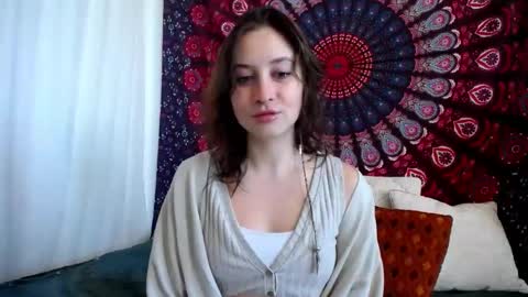 Adalyn online show from November 6, 6:38 am