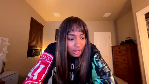 Adalyn online show from September 25, 12:01 pm