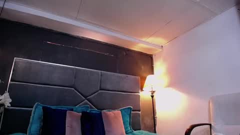 adam_fit19cm online show from January 13, 2:03 pm