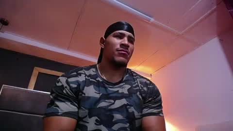 adam_fit19cm online show from April 22, 2:02 pm