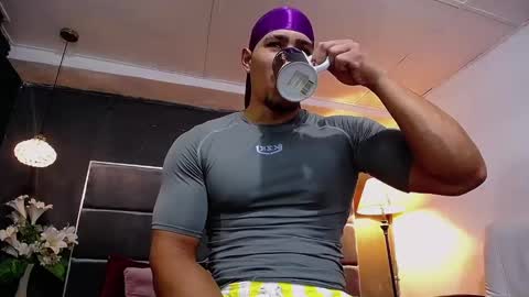 adam_fit19cm online show from October 2, 1:54 pm