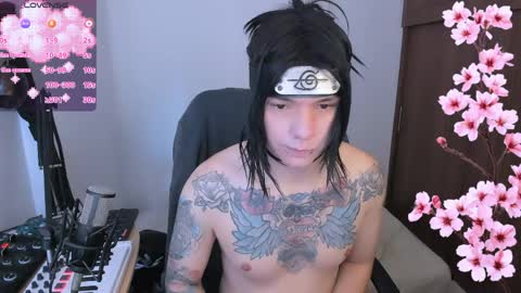  Adam online show from April 8, 3:15 pm