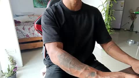 Adam Valencia online show from April 1, 4:26 pm