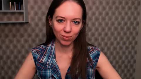 adamais_ online show from February 26, 7:45 am