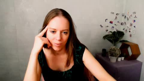adamais_ online show from May 16, 10:36 am