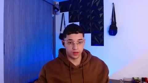 ADAM online show from October 27, 6:19 pm