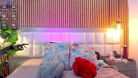 Angel Shine online show from December 21, 3:09 pm