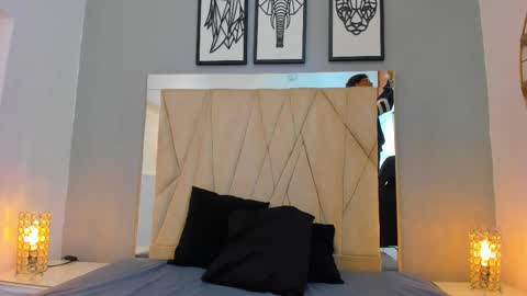 Adams Bobby online show from November 16, 11:34 am