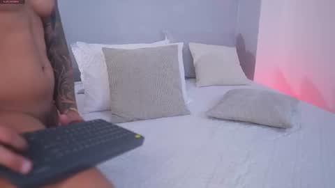 Adan Johns online show from July 22, 1:24 pm