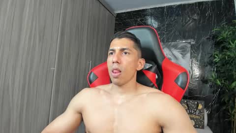 Adan Sin online show from February 24, 7:17 pm