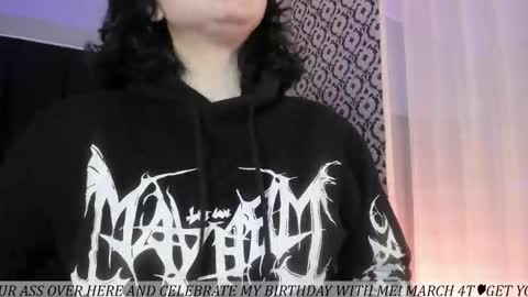 Ade  online show from February 28, 8:57 pm