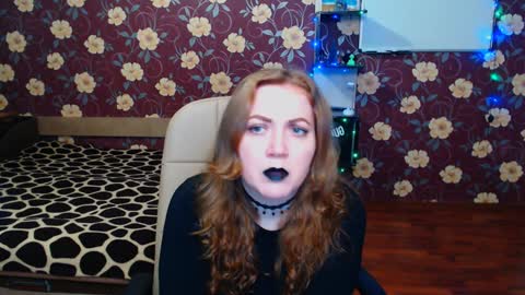 Adel online show from February 7, 7:06 pm