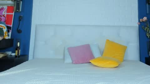 Adelle online show from April 27, 3:48 am