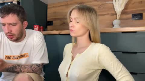 Adele Nick online show from April 25, 4:36 am