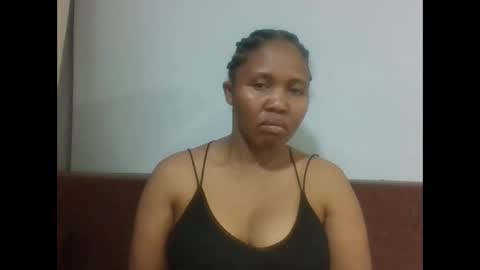 adelealy online show from November 7, 10:07 am