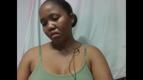 adelealy online show from November 5, 4:47 am