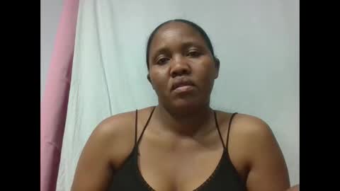 adelealy online show from October 18, 1:15 pm