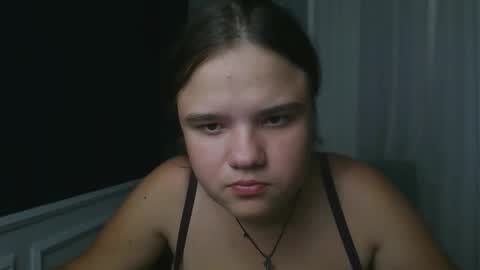 adelecruzz online show from September 13, 12:29 pm