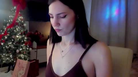 Adele Shine online show from February 10, 6:05 am