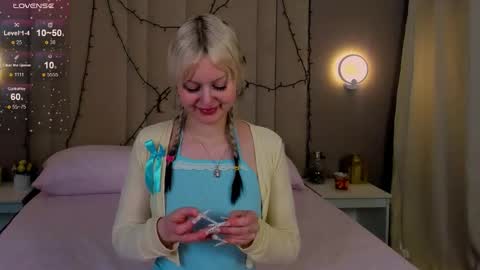 adelesilvy online show from January 13, 2:19 am