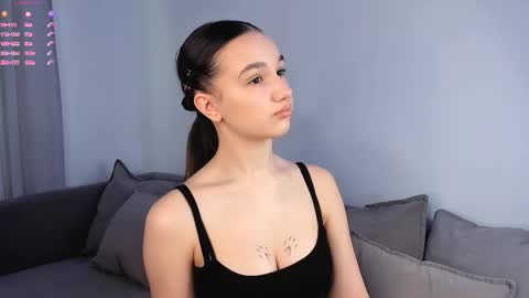 adelexx_zll online show from February 20, 5:18 am